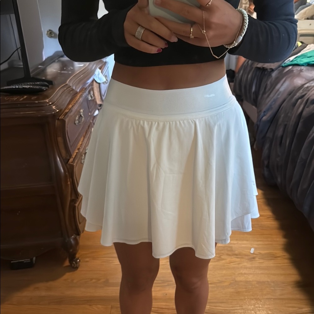 Lululemon Athletica Cream High-Low Skater Mini Skirt